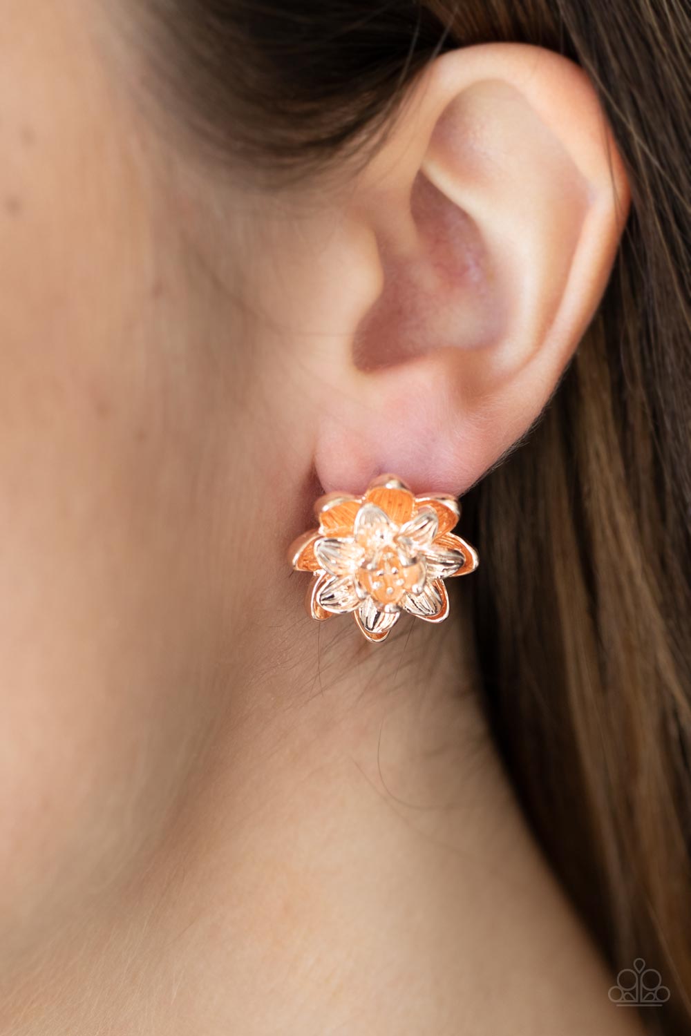 Paparazzi Accessories / Water Lily Love - Rose Gold